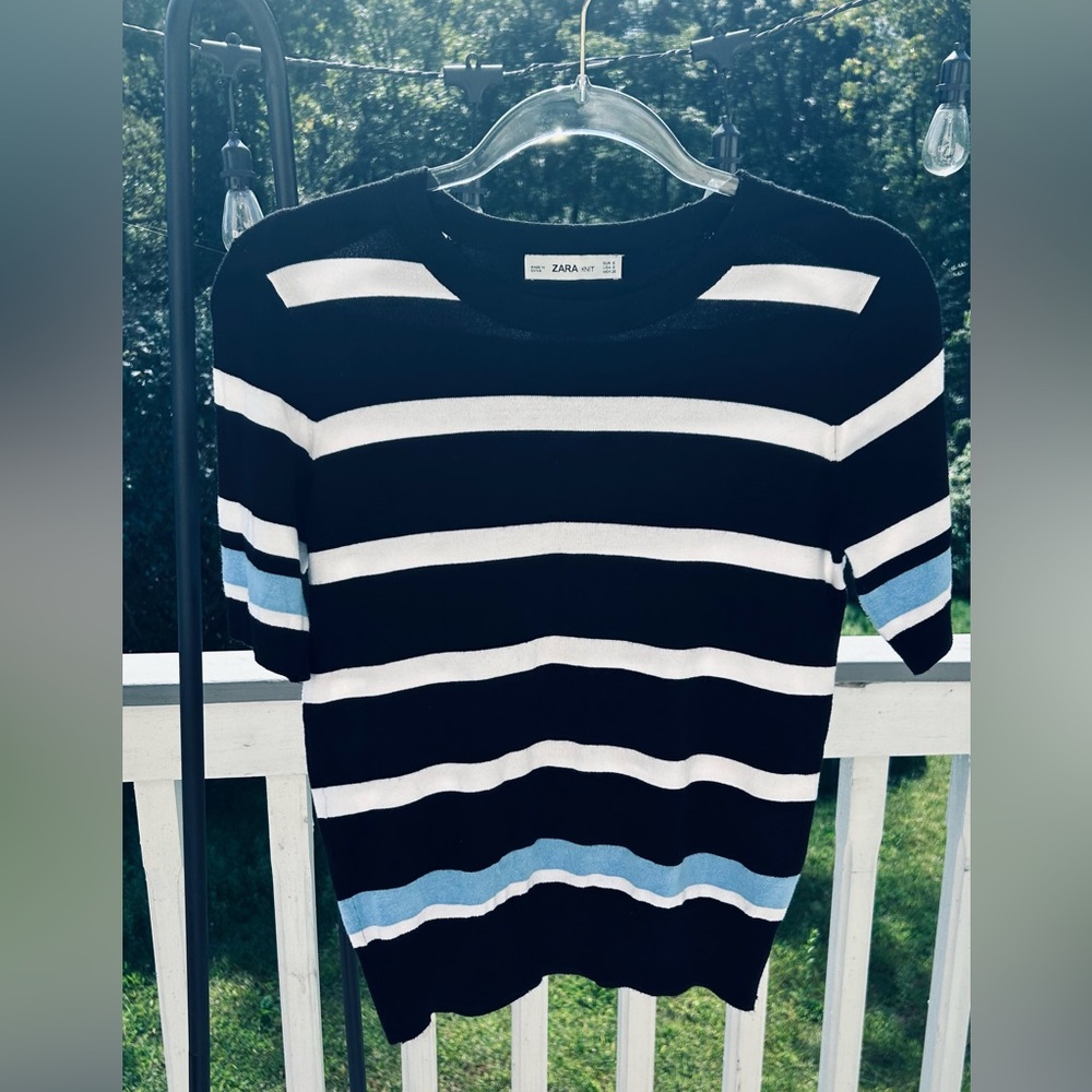 Donating ❌Zara strip top